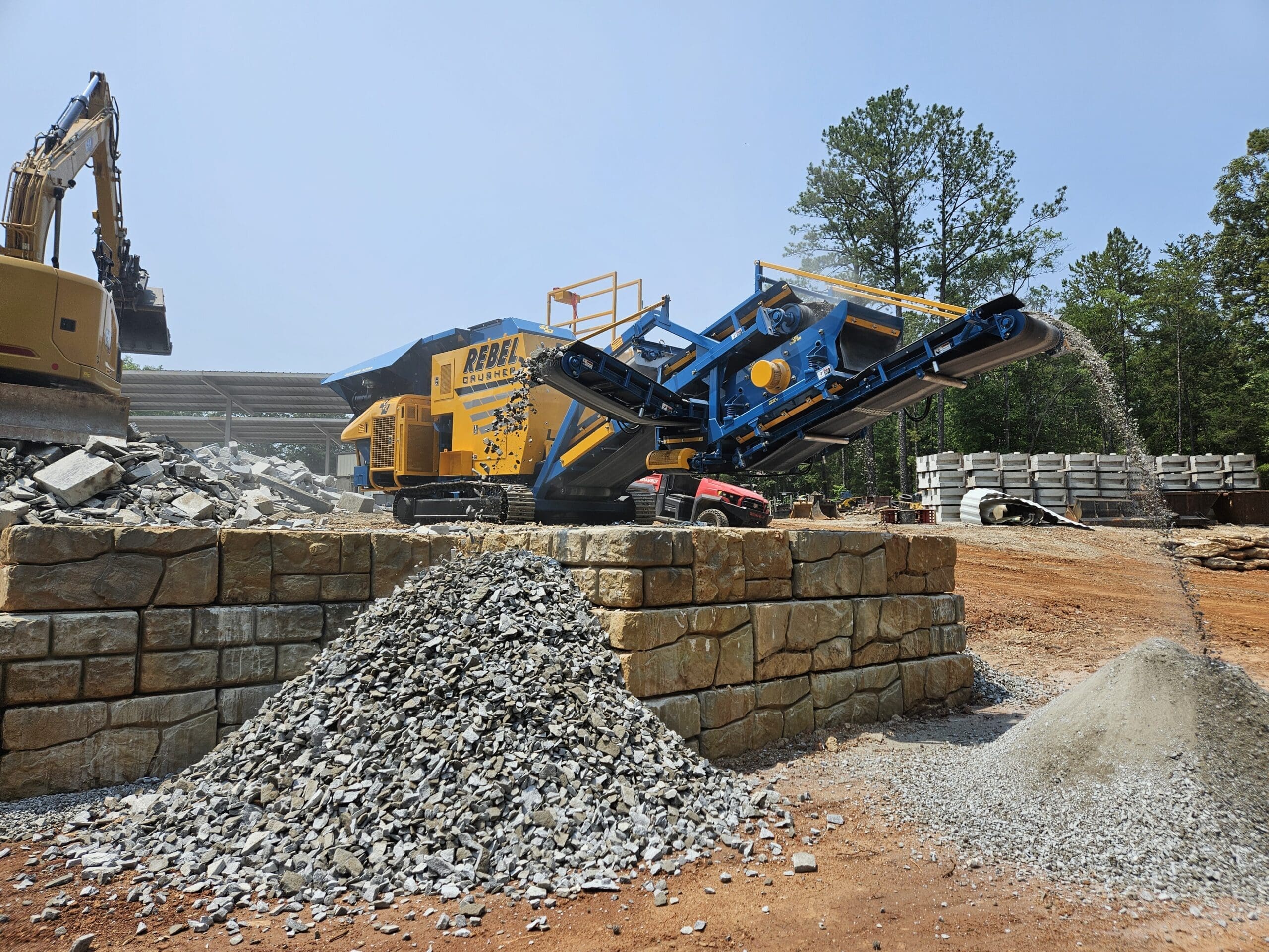 Read more about the article Why Equipment Mobility Is Becoming the Contractor’s Competitive Edge